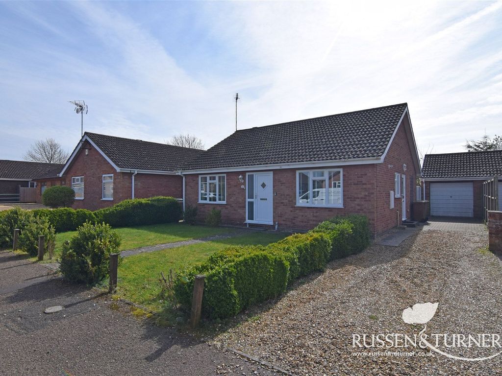 2 bed bungalow for sale in Euston Way, South Wootton, King's Lynn PE30