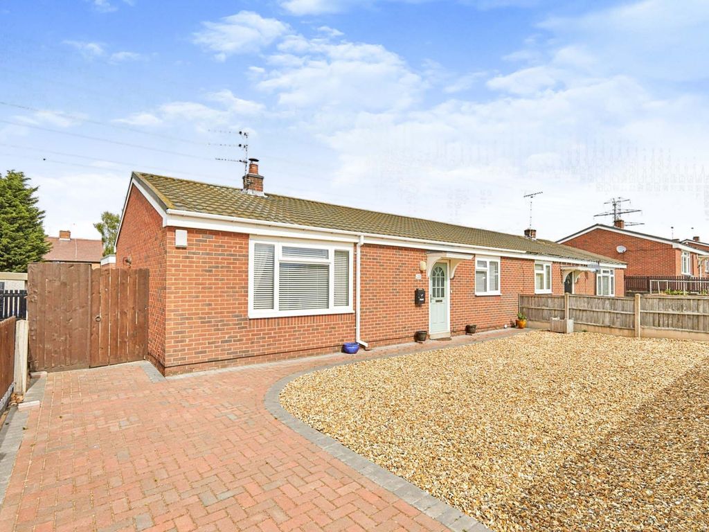 3 bed semidetached bungalow for sale in Milldale Road, Spondon, Derby