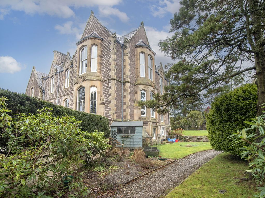 2 bed flat to rent in Strathearn Terrace, Crieff PH7 Zoopla