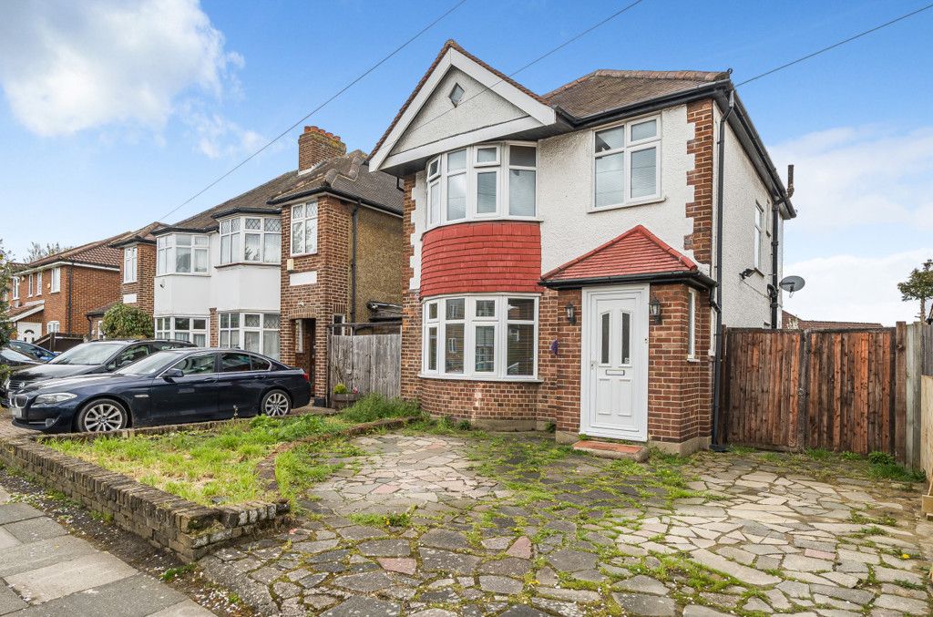 3 bed detached house for sale in Angus Drive, Ruislip, Middlesex HA4