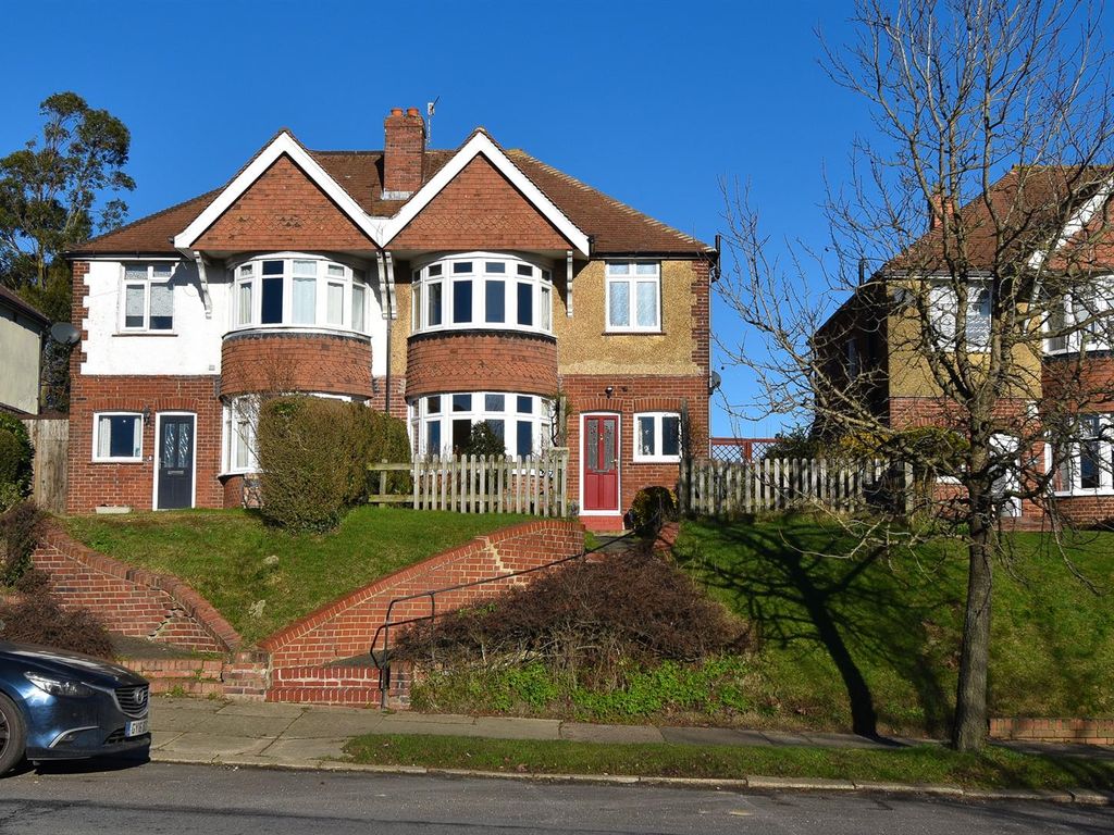 3 bed semidetached house for sale in St. Helens Road, Hastings TN34, £