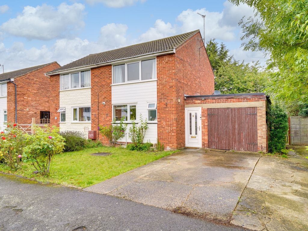 2 bed semidetached house for sale in Broom Way, St. Ives, Huntingdon