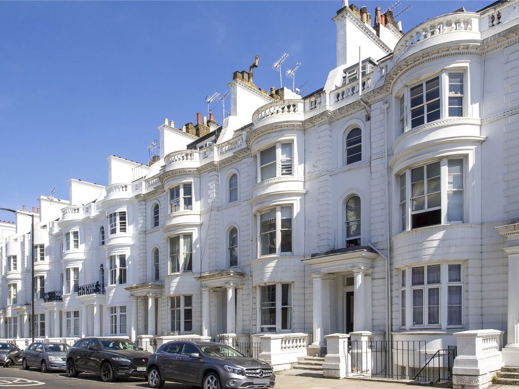 2 bed flat to rent in Gloucester Terrace, London W2 Zoopla