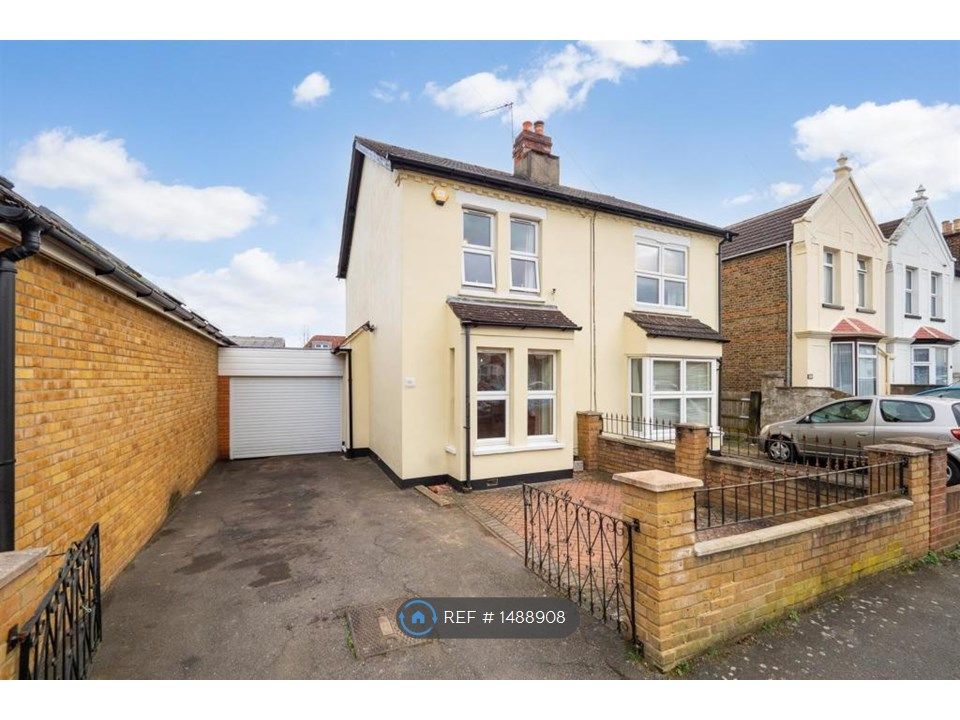3 bed semidetached house to rent in Sutton Grove, Sutton SM1 Zoopla