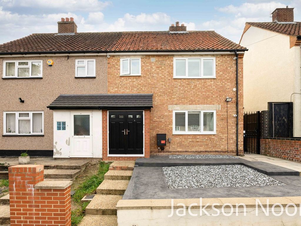 3 bed semidetached house for sale in The Causeway, Chessington KT9, £