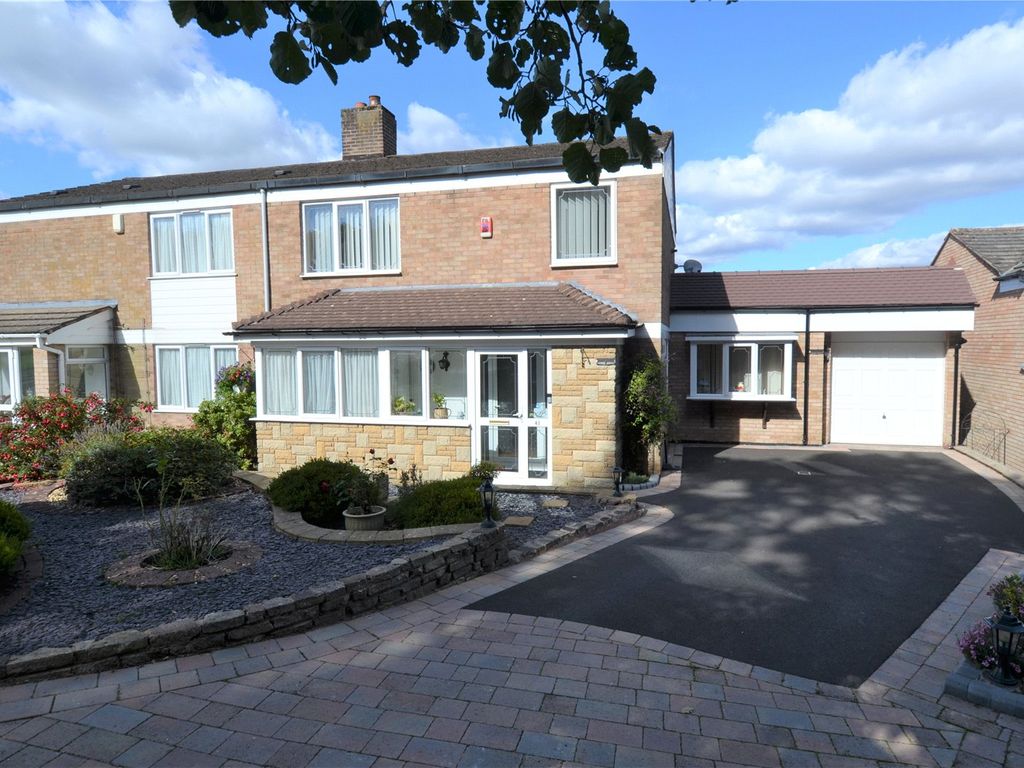 3-bed-semi-detached-house-for-sale-in-fairway-drive-rednal-birmingham