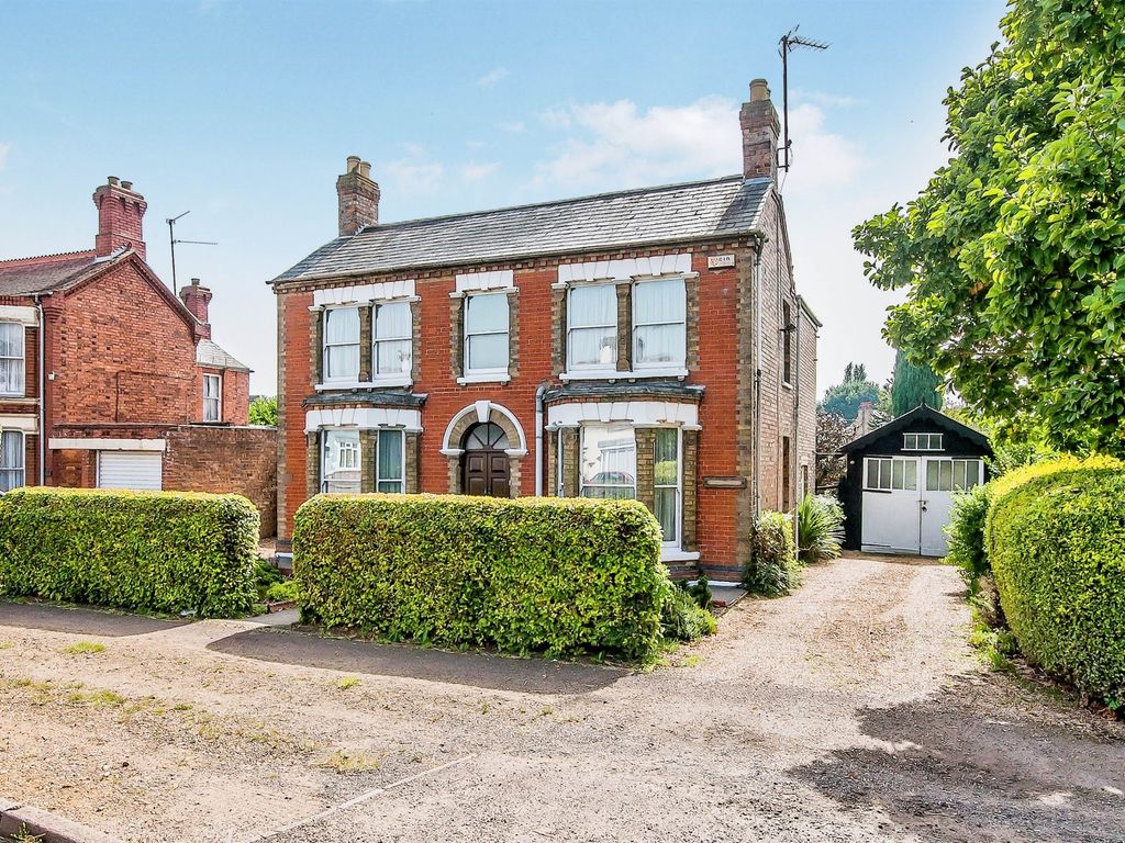 4 bed detached house for sale in Elm High Road, Elm, Wisbech PE14, £