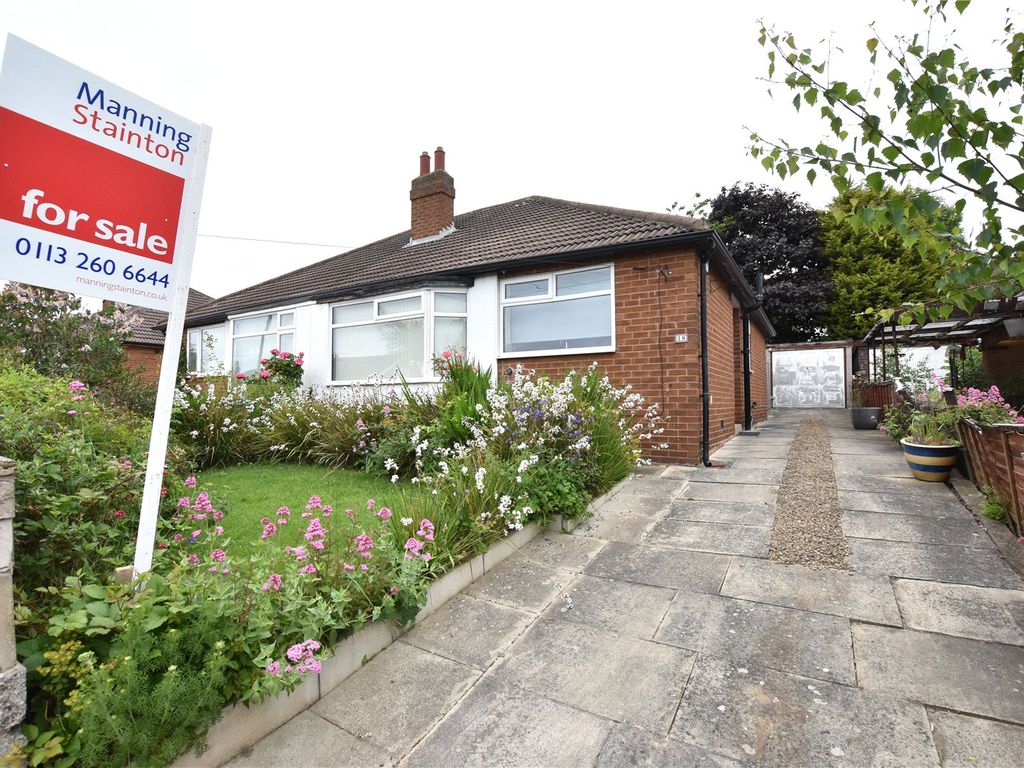 2 bed bungalow for sale in Temple Park Gardens, Leeds, West Yorkshire