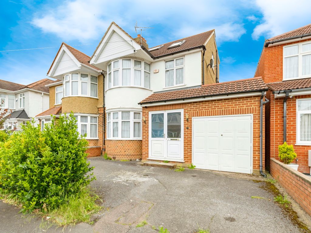 5 bed semidetached house for sale in Kingshill Drive, Harrow HA3, £