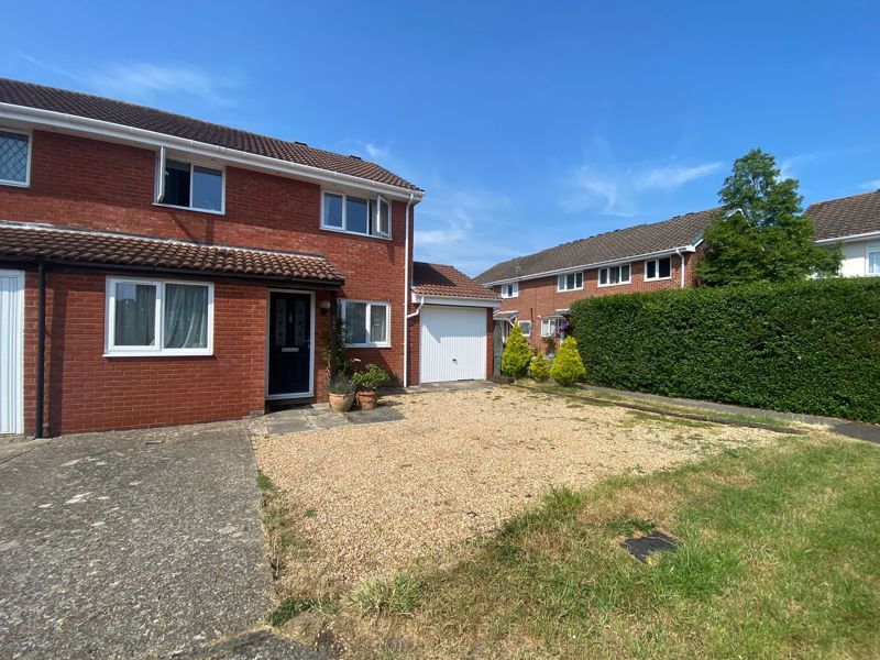 3 bed semidetached house for sale in Old Street, Stubbington, Fareham