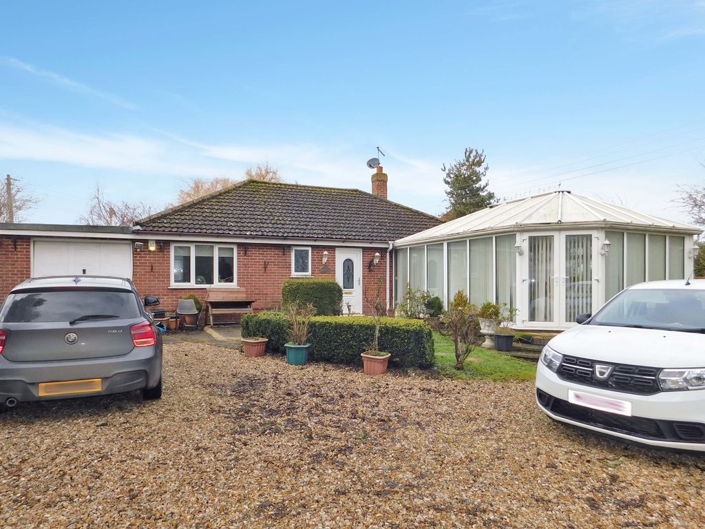 3 bed bungalow for sale in Vicarage Lane, Wainfleet St.Marys PE24 Zoopla