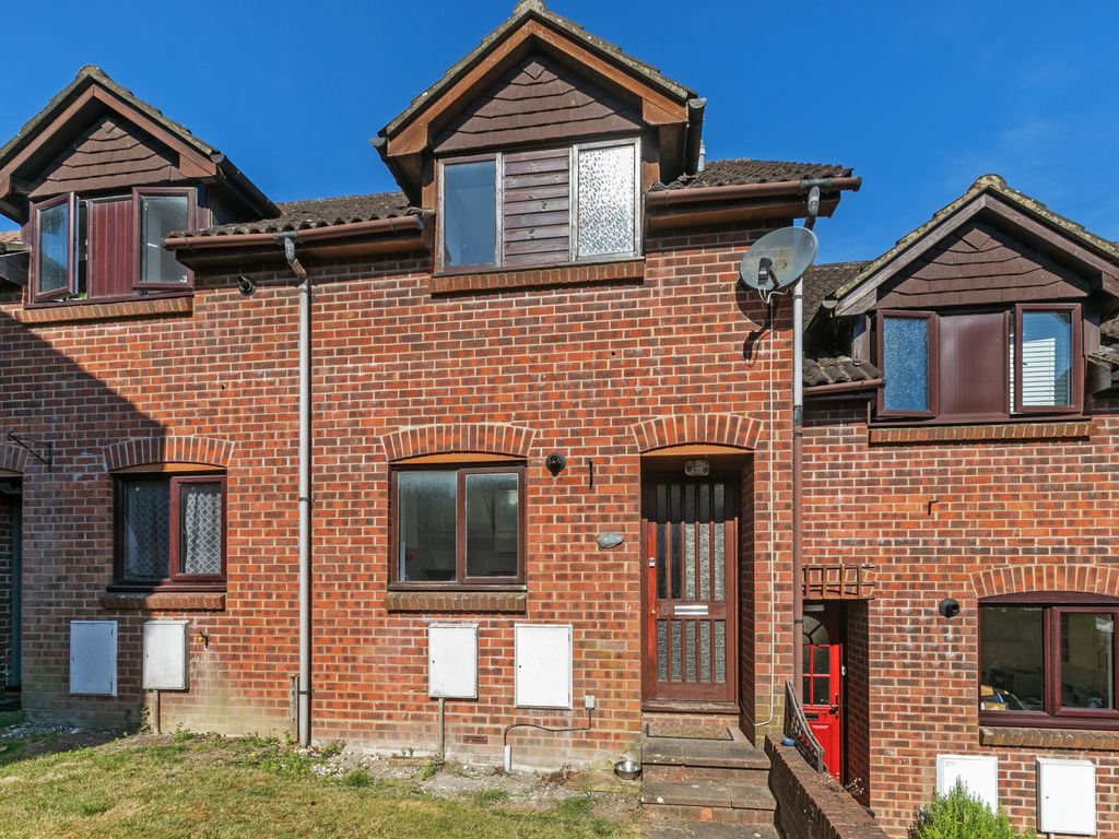 1 bed terraced house to rent in Manor Close, Winchester SO23 Zoopla
