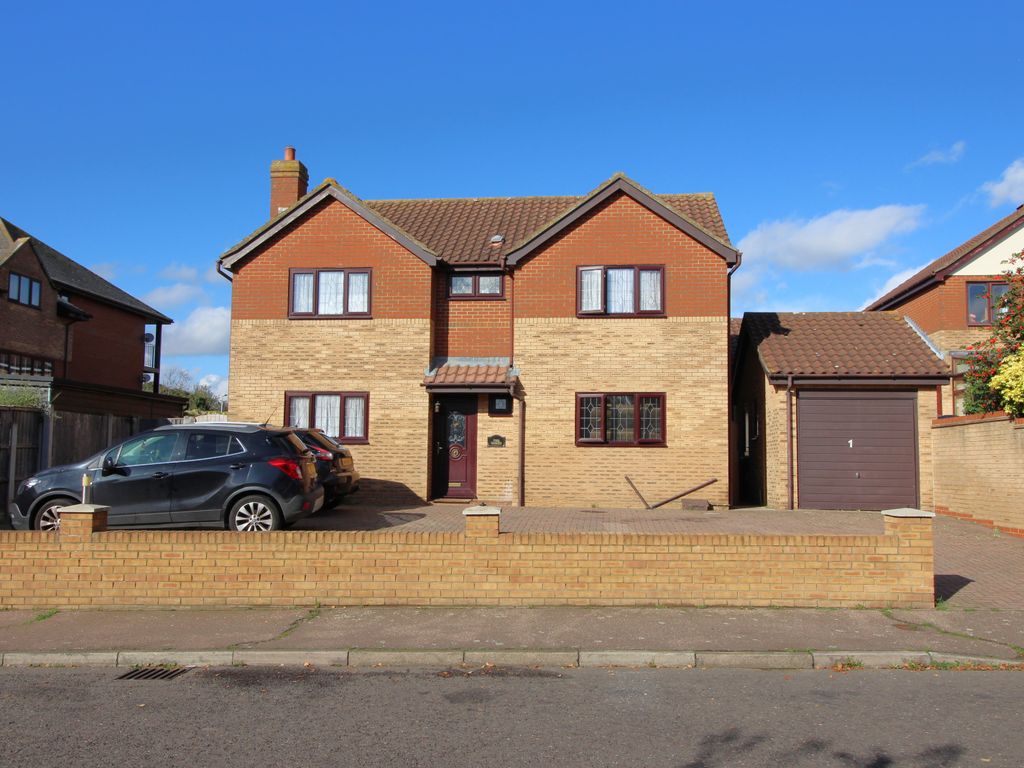 4 bed detached house for sale in Welling Road, Orsett, Grays RM16, £