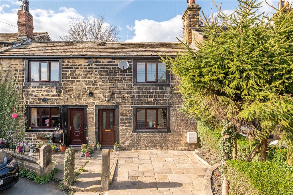 3 bed terraced house for sale in Low Moor Side Lane, Leeds, West