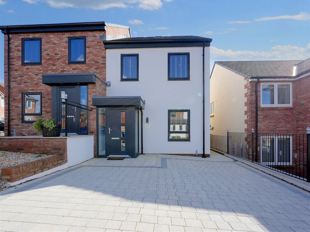 3 bed semidetached house for sale in Jollows Close, Whitehaven CA28, £