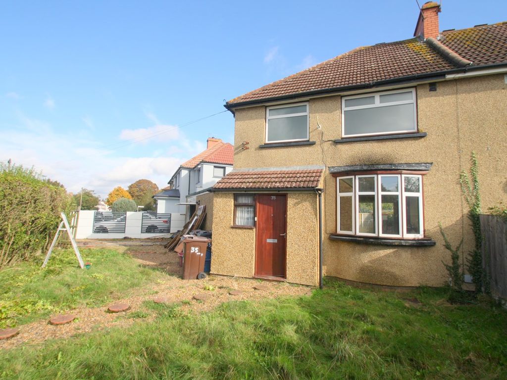 3 bed semidetached house to rent in Raleigh Road, Feltham TW13, £1,950