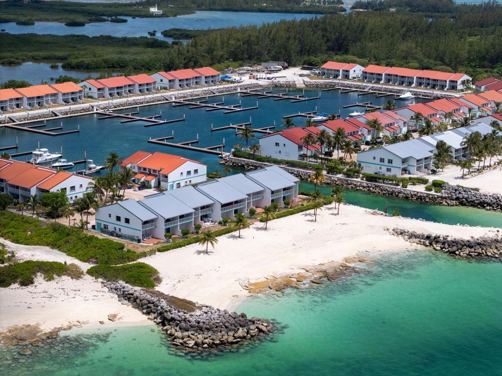 Bimini Cove 2 Bed Apartment For Sale 445 515 Zoopla