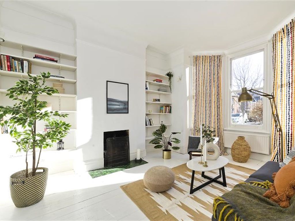 Kelfield Gardens, London W10  