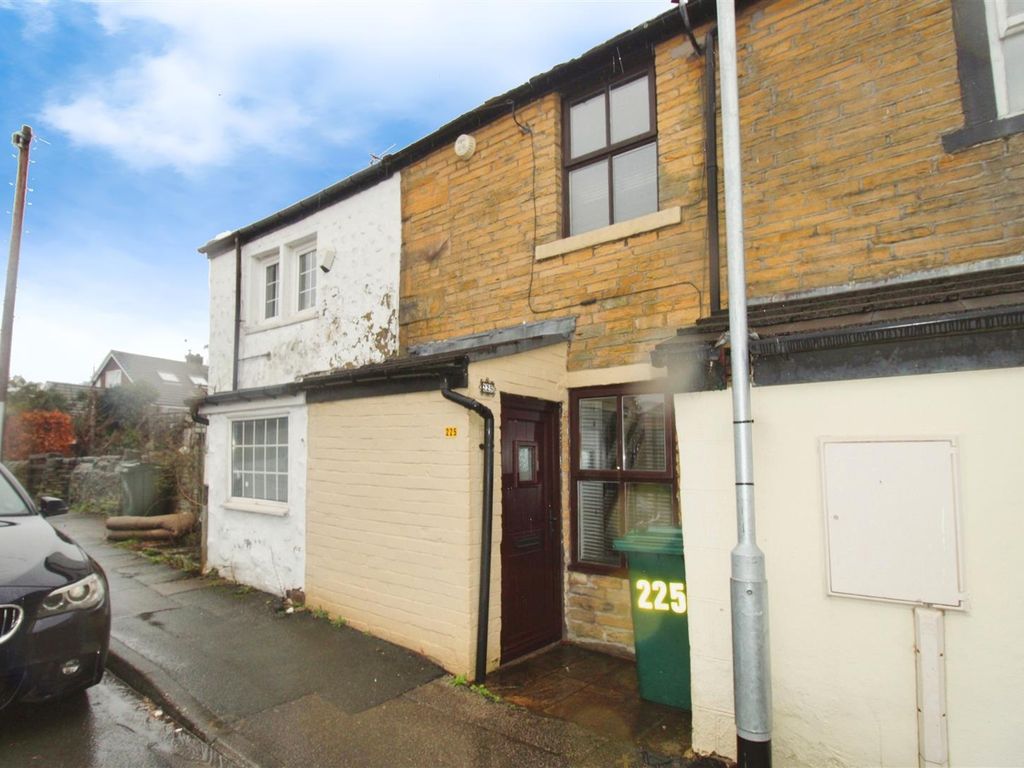 1 bed terraced house to rent in Moorside Road, Bradford BD2, £500 pcm