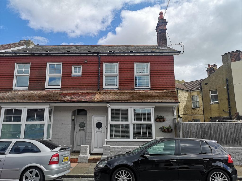 1 bed end terrace house for sale in Road, Eastbourne BN22