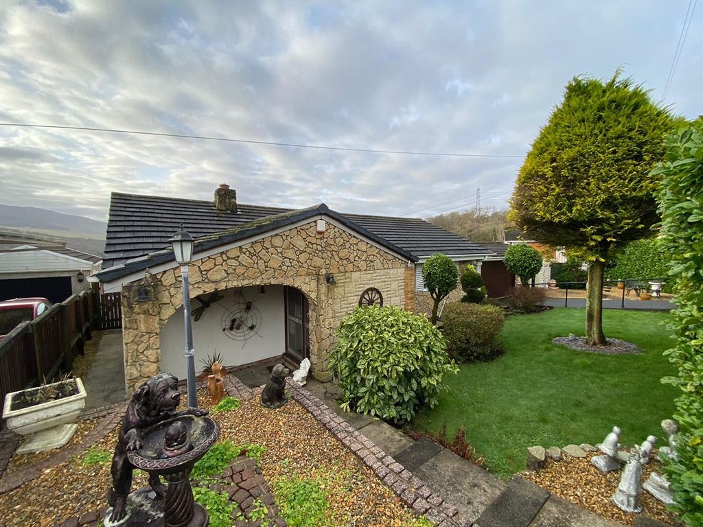 3 bed detached bungalow for sale in Vale View, Pont Nedd Fechan, Neath