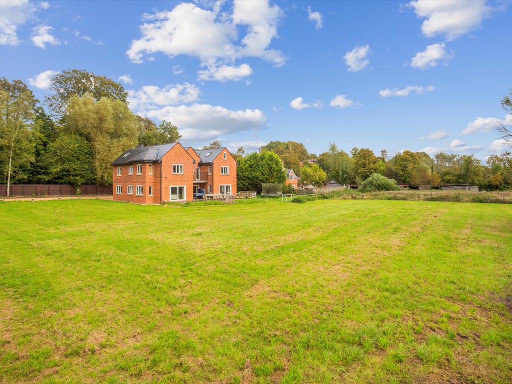 9 bed detached house for sale in Bath Road, Marlborough, Wiltshire SN8