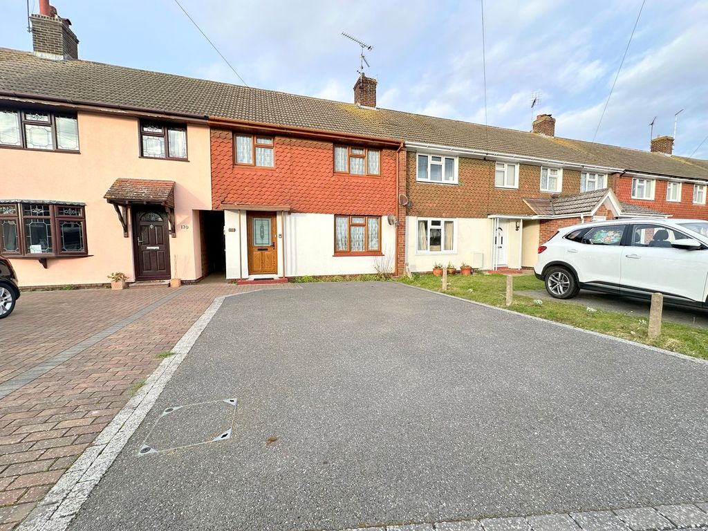 3 bed terraced house for sale in Long Brandocks, Writtle, Chelmsford