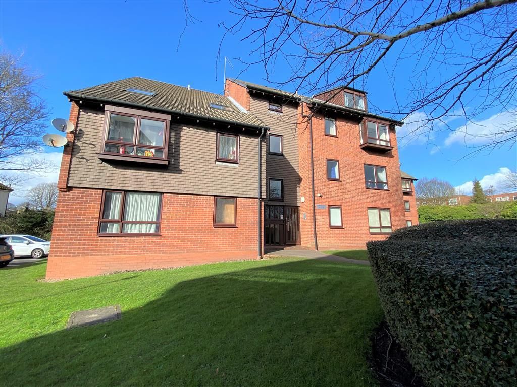 2 bed flat to rent in Griffin Gardens, Harborne, Birmingham B17 Zoopla