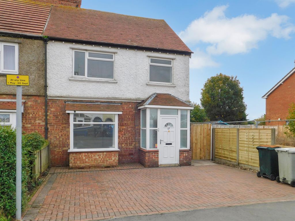 3 bed semidetached house for sale in Sea Road, Chapel St Leonards