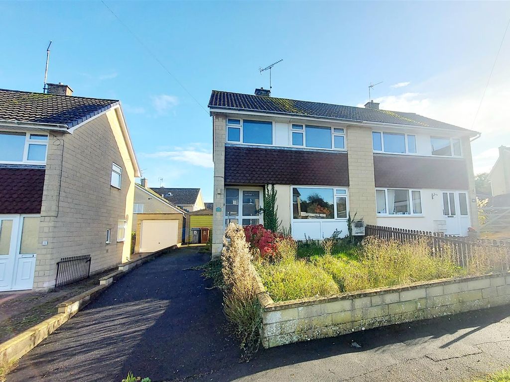 3 bed semidetached house for sale in Swan Road, Corsham SN13, £235,000