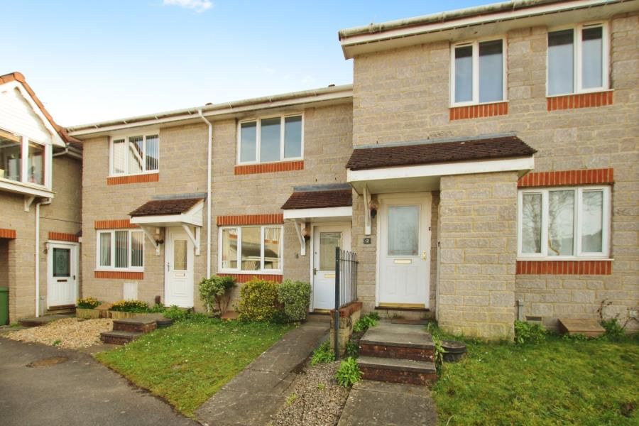 2 bed property to rent in Bampton Croft, Emersons Green, Bristol BS16