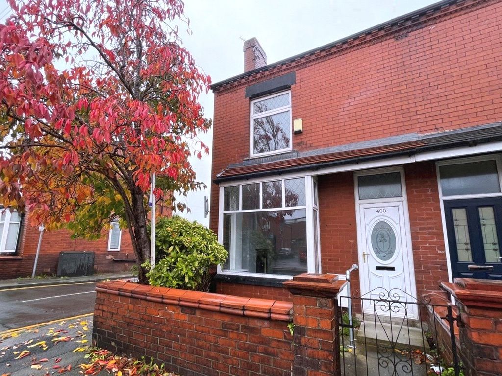 3 bed end terrace house for sale in Tonge Moor Road, Bolton BL2, £