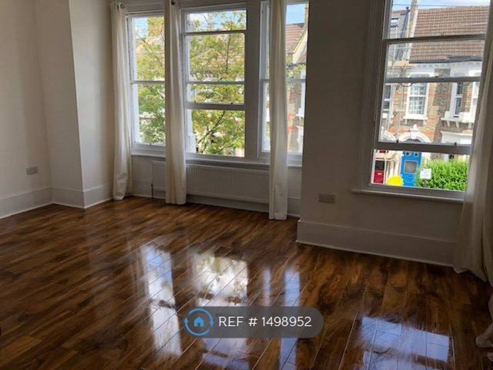 2 bed flat to rent in London, Brixton, Herne Hill, Tulse Hill, West