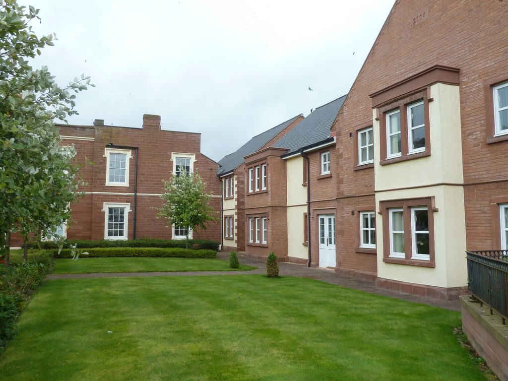 2 bed flat for sale in Chapel Brow, Carlisle CA1, £109,950 Zoopla