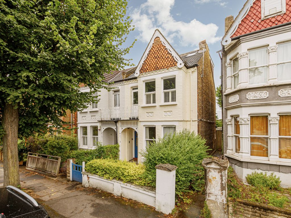2 bed flat for sale in Drayton Green, London W13, £390,000 Zoopla