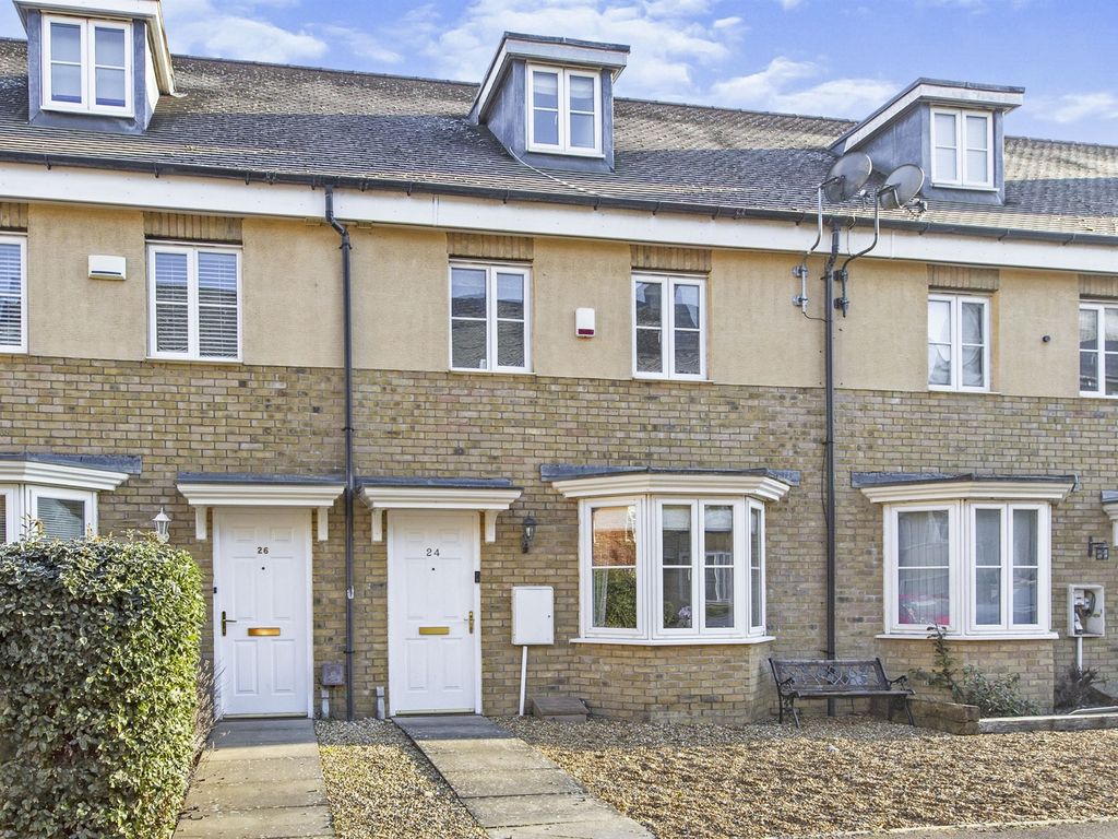 3 bed town house for sale in Cheere Way, Papworth Everard, Cambridge