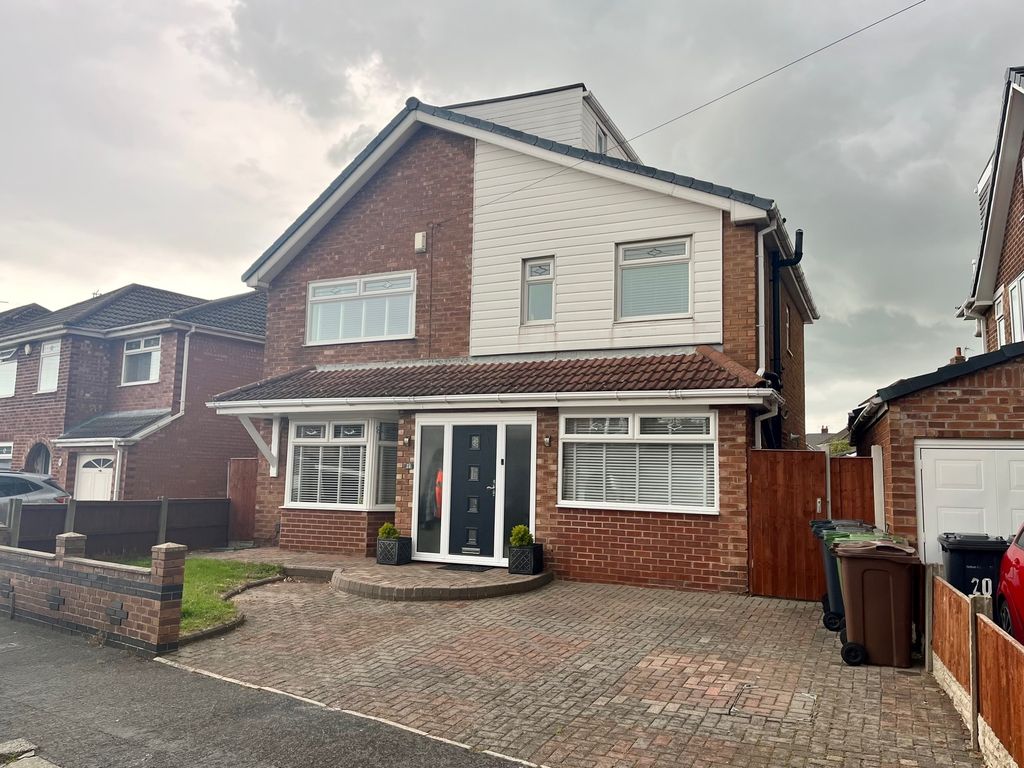 5 bed detached house for sale in Sunnymede Drive, Lydiate, Liverpool