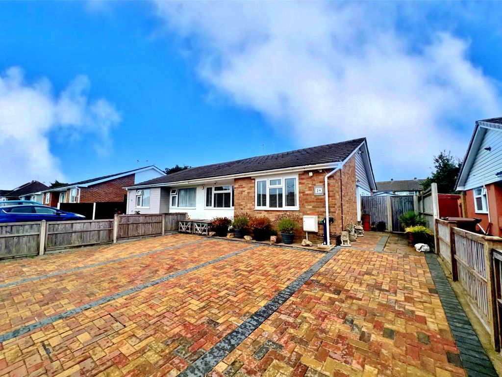2 bed bungalow for sale in Highcroft Avenue, Bognor Regis, West Sussex