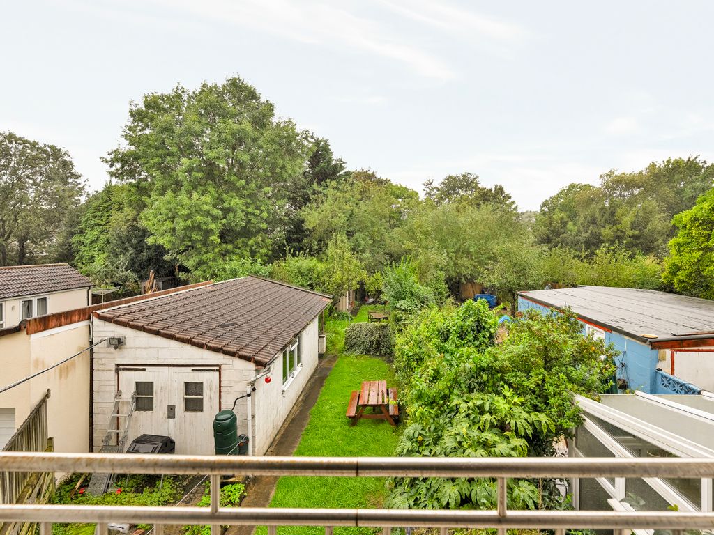 3 bed semidetached house for sale in Cottrell Road, Eastville, Bristol