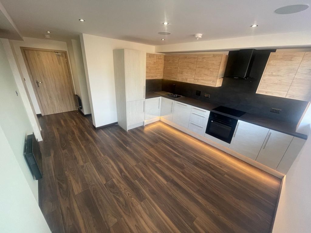 Studio to rent in Flat 21, Cooper House, Hull HU1, £725 pcm Zoopla