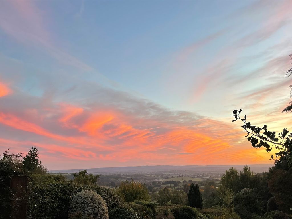 3 bed property for sale in Salisbury Street, Shaftesbury SP7 Zoopla