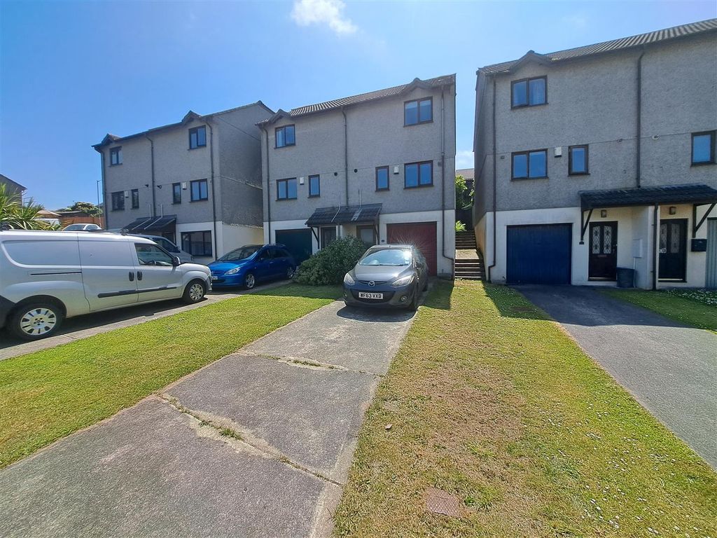 2 bed semidetached house for sale in Town Farm, Redruth TR15 Zoopla