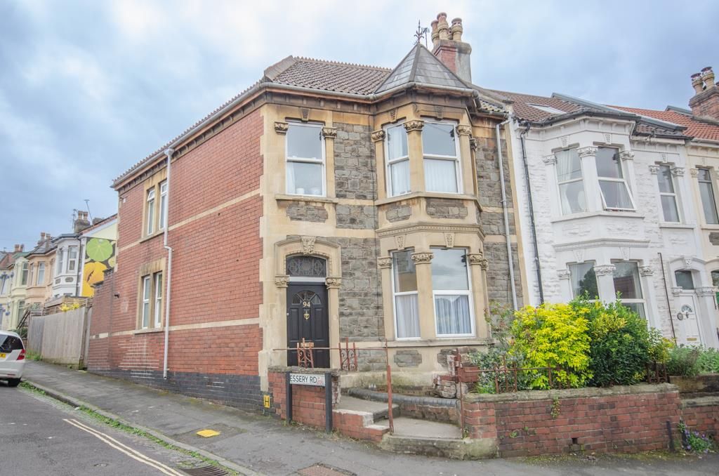 4 bed end terrace house for sale in Robertson Road, Greenbank, Bristol