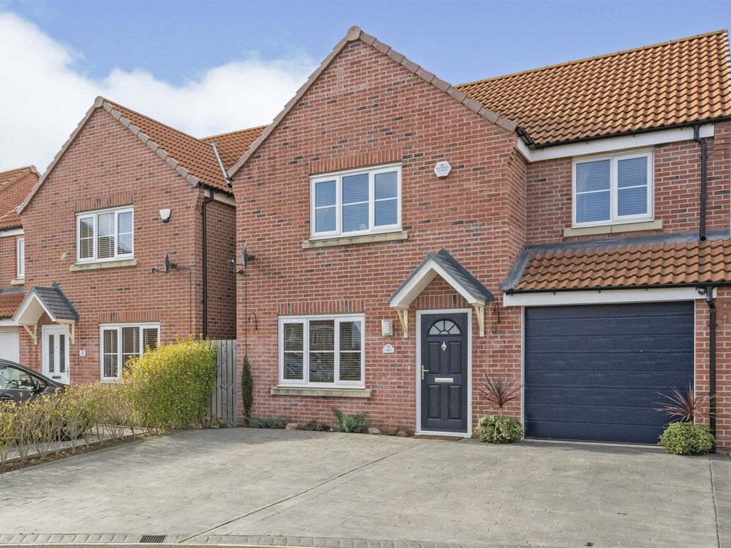 4 bed detached house for sale in Mirabelle Way, Harworth, Doncaster