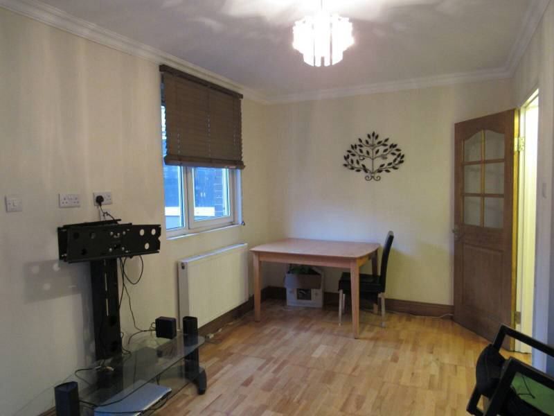 3 bed flat to rent in Exmoor House, 1 Gernon Road, London, Greater London E3, £2,400 pcm Zoopla