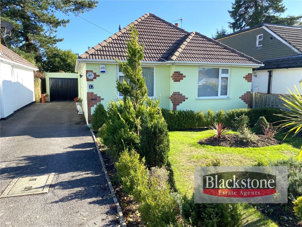 Markham Avenue, Northbourne, Bournemouth, Dorset BH10