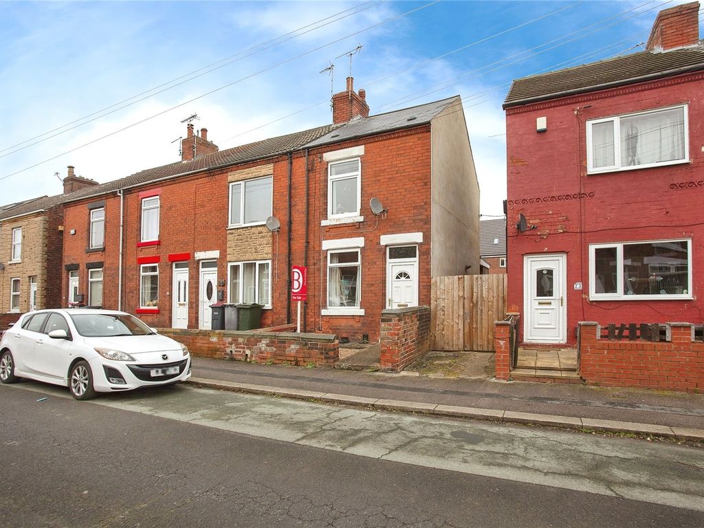 2 bed end terrace house for sale in Victoria Street, Dinnington