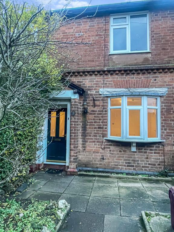 3 bed terraced house for sale in Coplow Terrace, Coplow Street
