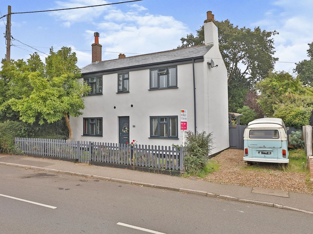 3 bed detached house for sale in Watton Road, Swaffham PE37 Zoopla