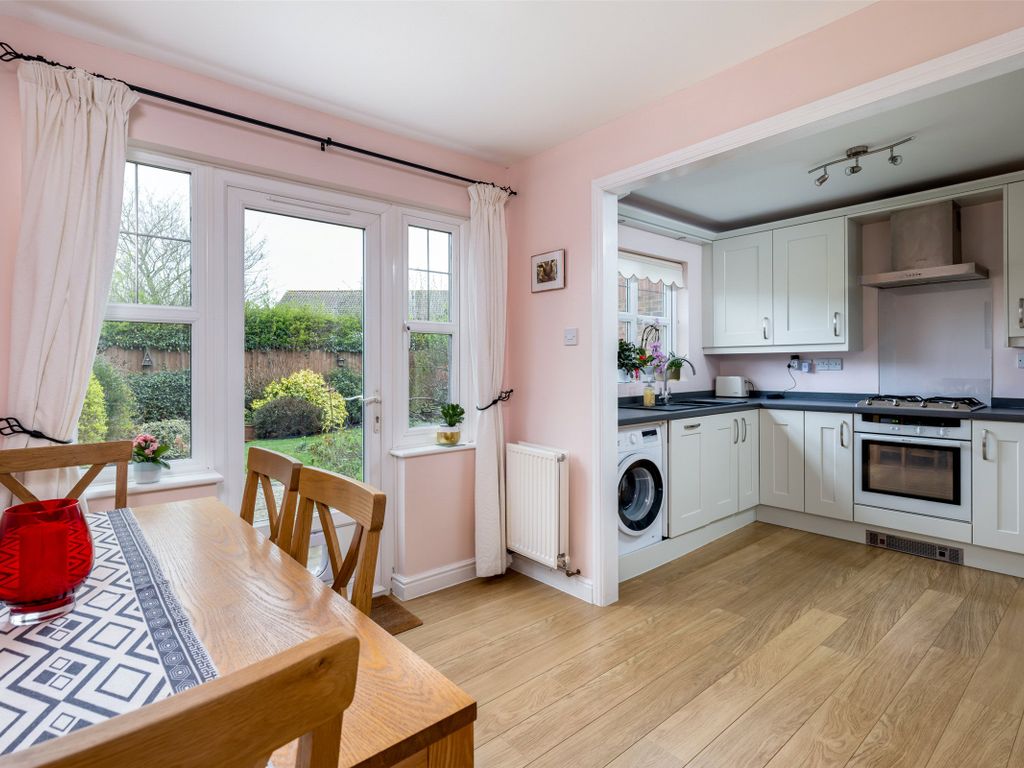 3 bed detached house for sale in Gower Road, Horley, Surrey RH6 Zoopla